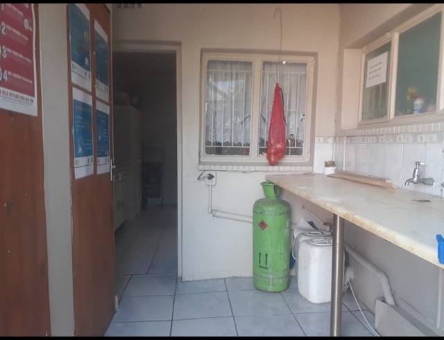 362M² BUSINESS FOR SALE IN RUSTENBURG NORTH